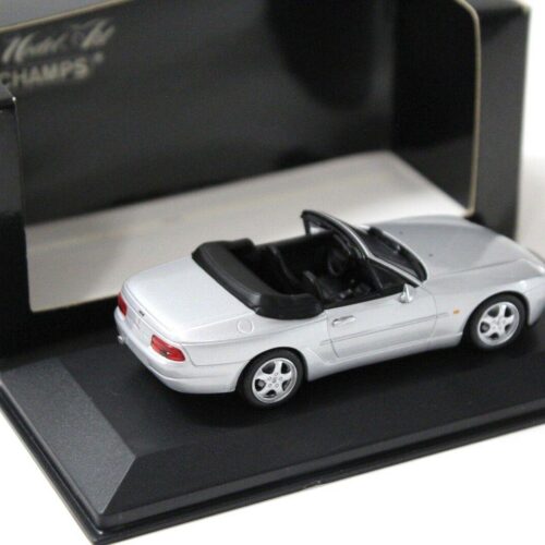 1:43 Minichamps Porsche 968 Cabriolet silver - Image 2
