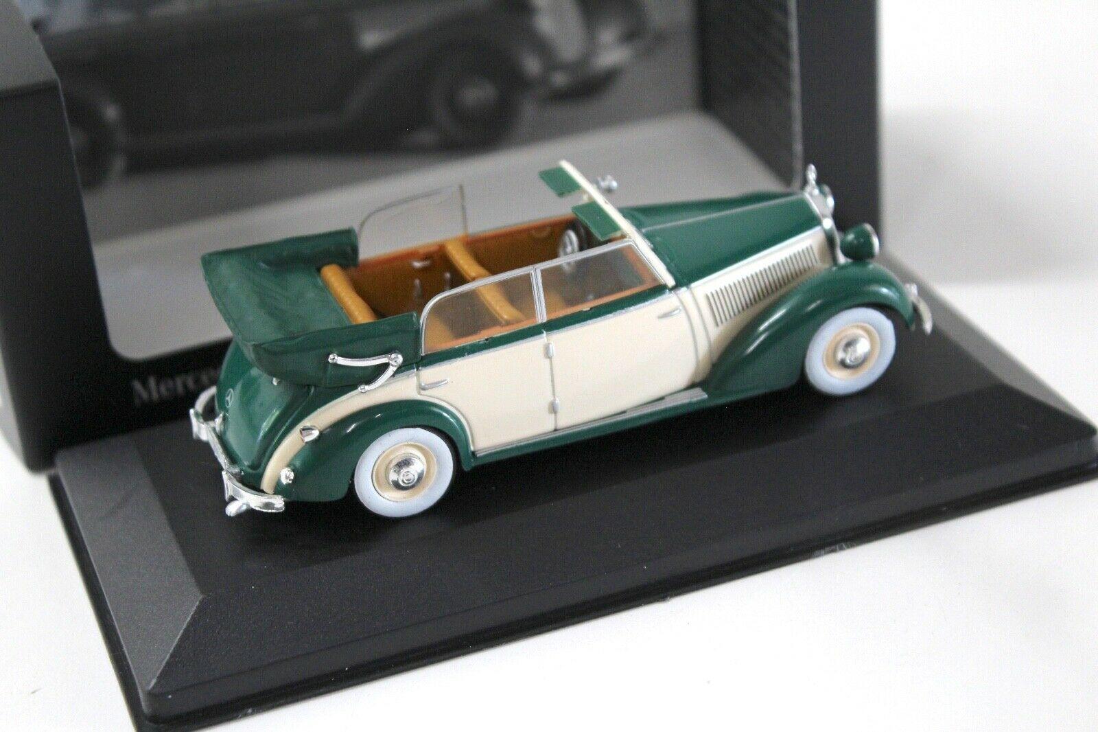 1:43 Premium Collectibles Mercedes 230 Cabrio D green DEALER VERSION