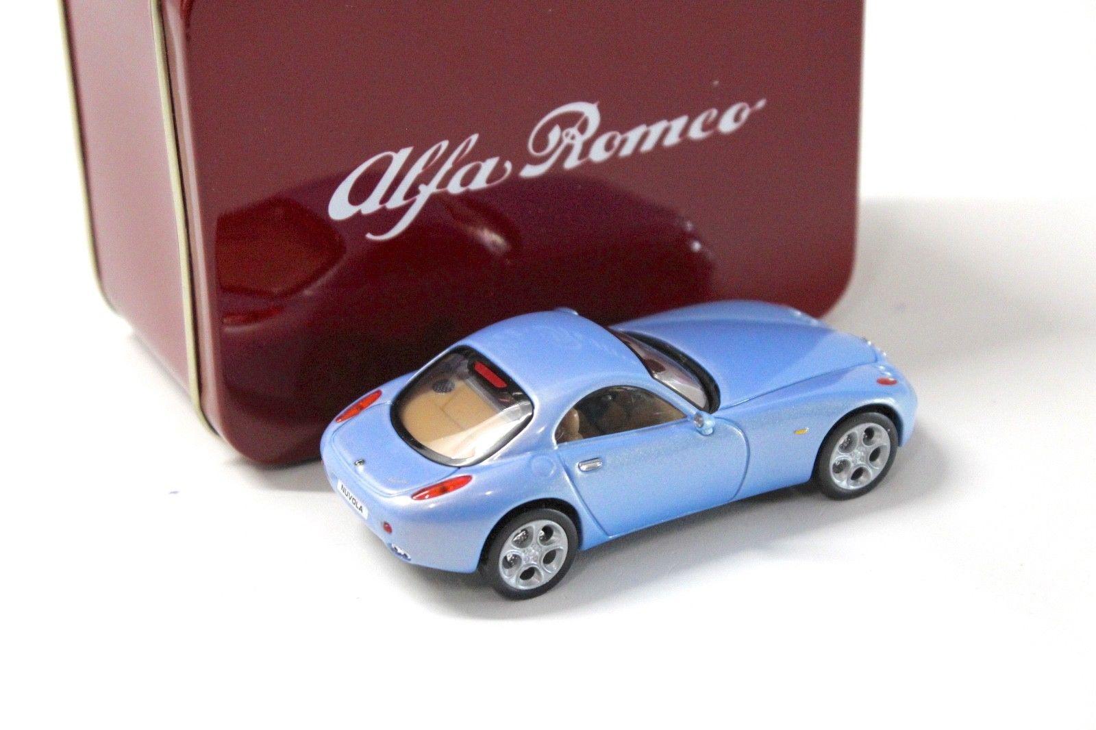 1:43 Solido Alfa Romeo Nuvola blue + metal box SP