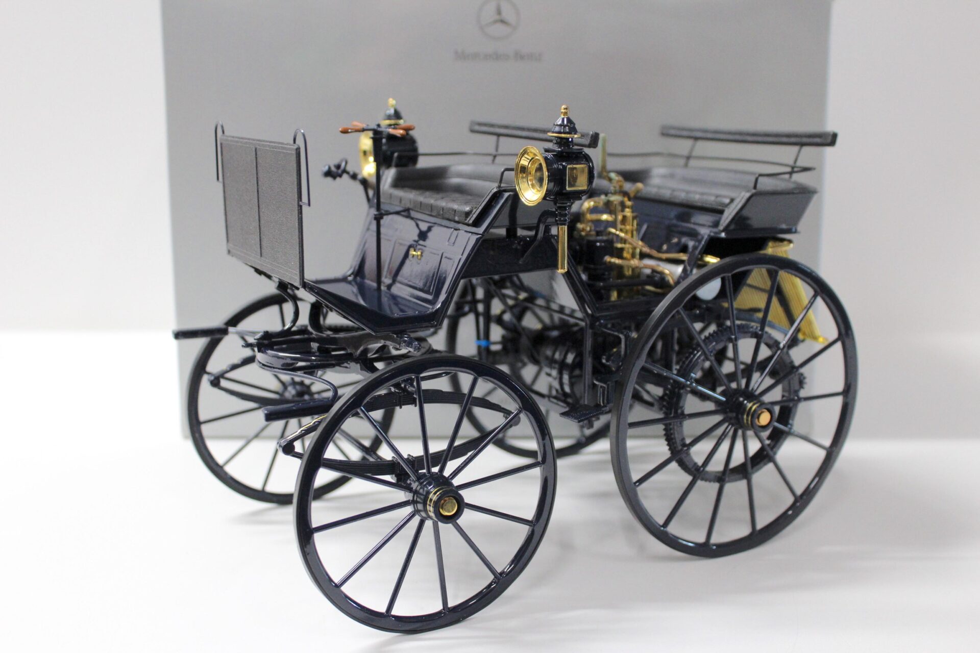 ID 49141 orig.jpg 1:10 Vanbo Mercedes Benz Daimler Motor Kutsche dark blue DEALER VERSION