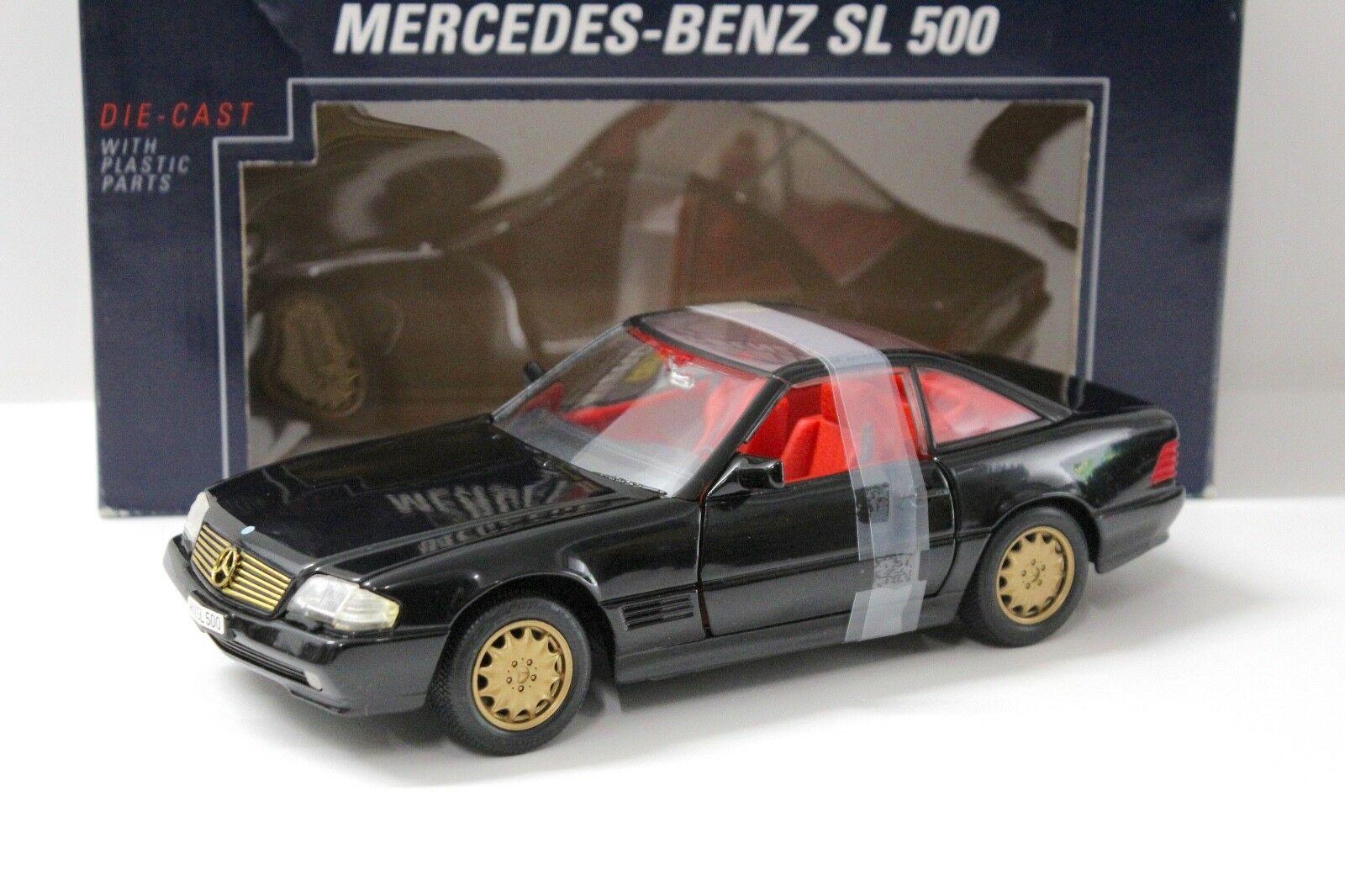 ID 49361 orig 1.jpg 1:18 Revell Mercedes SL 500 black/ gold