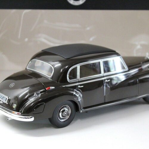 1:18 Norev Mercedes 300 Tabak brown DEALER VERSION