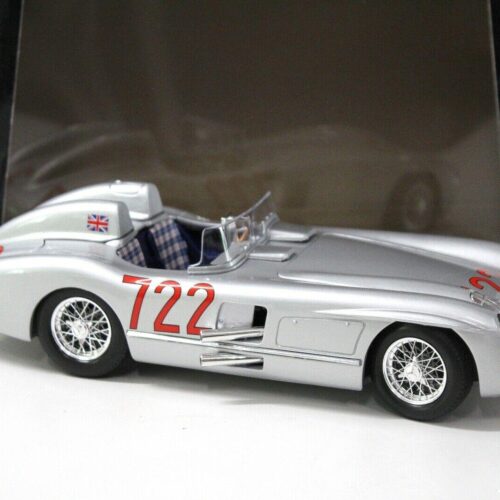 1:18 Bburago Mercedes 300SLR Mille Miglia #722 silver