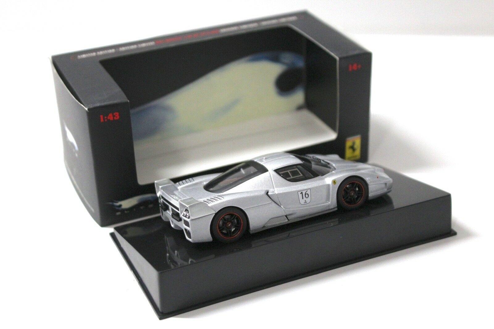 1:43 Hot Wheels Elite Ferrari FXX silver #16