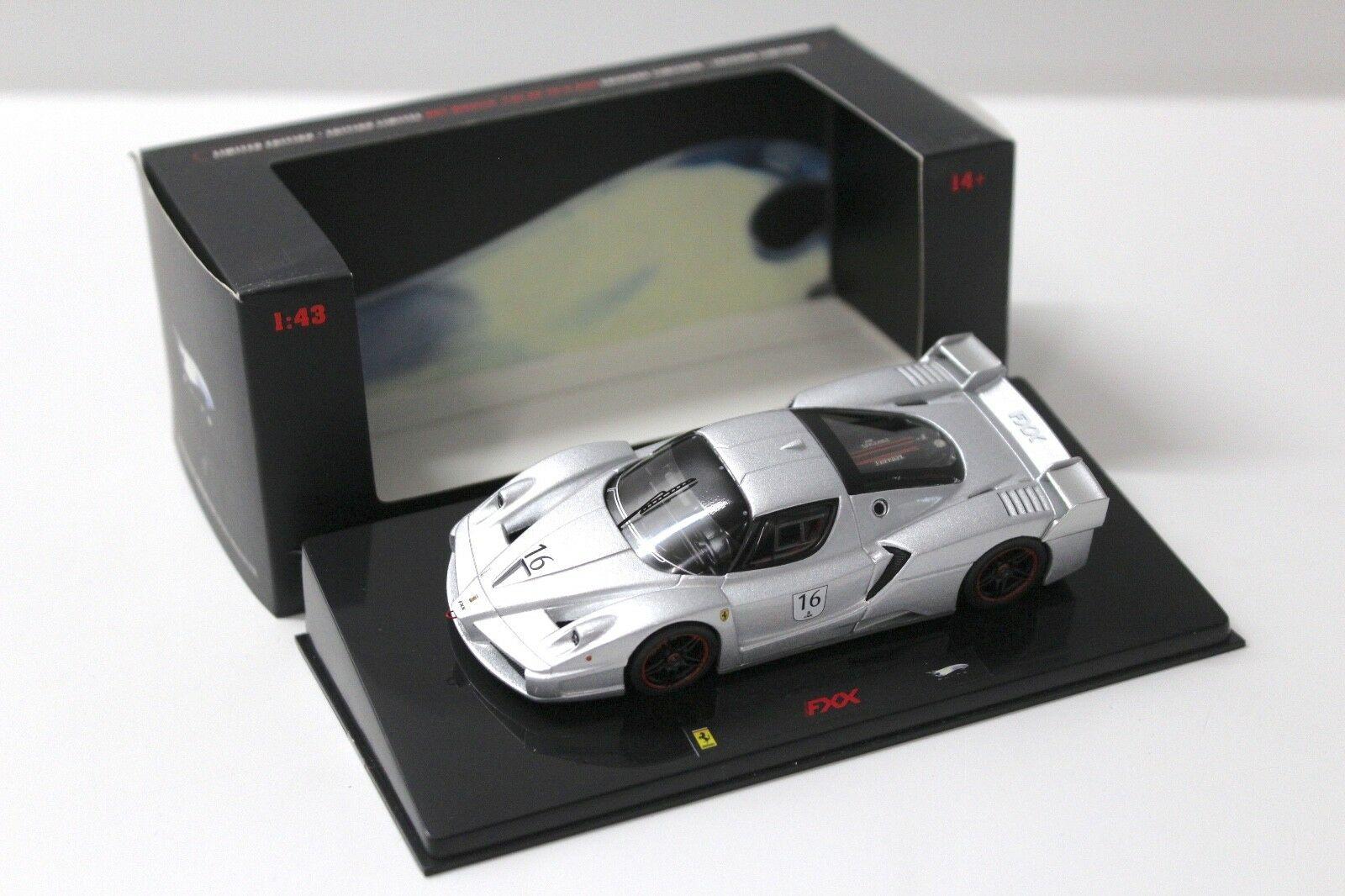 ID 49506 orig 1.jpg 1:43 Hot Wheels Elite Ferrari FXX silver #16