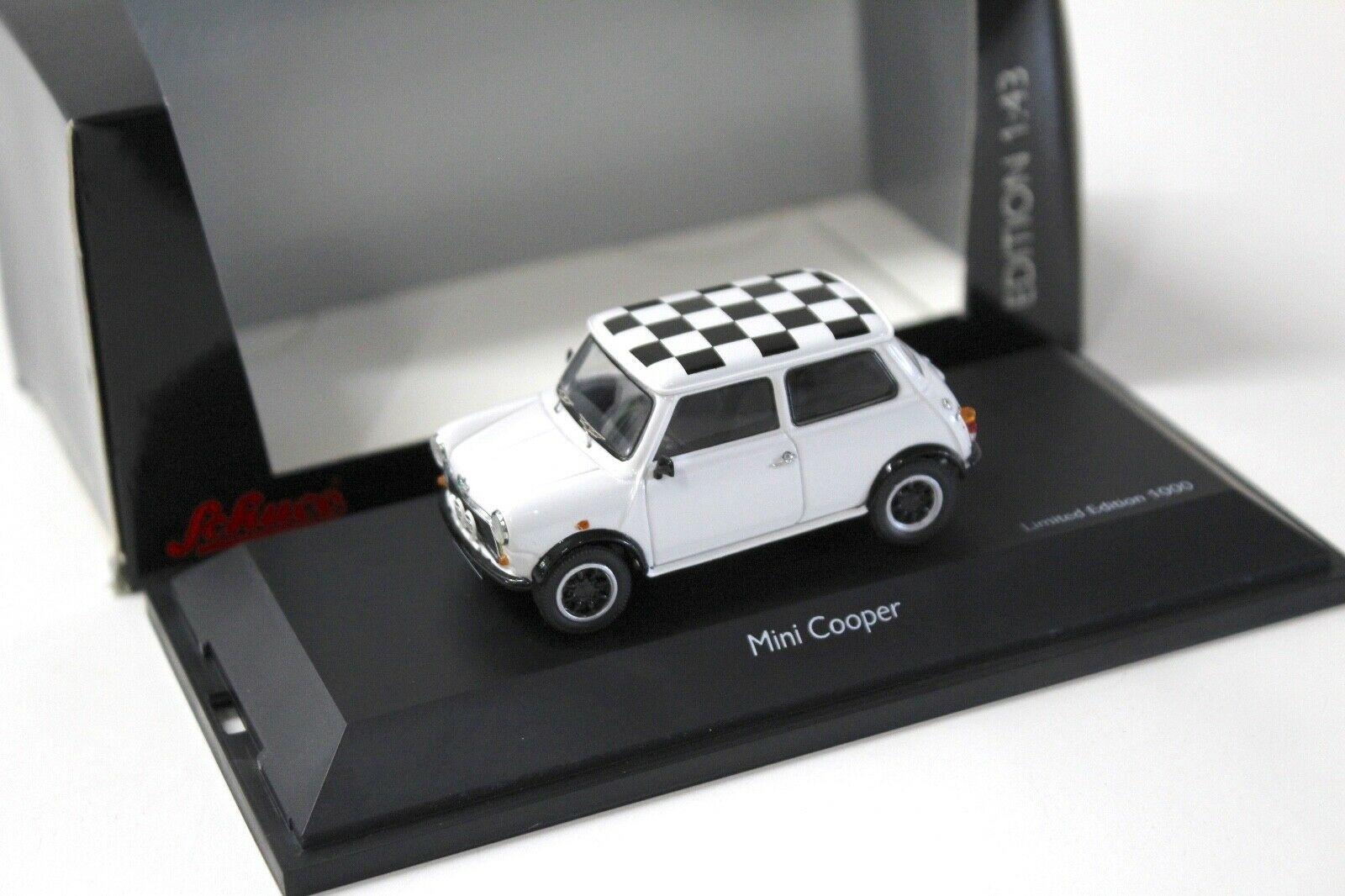 1:43 Schuco Mini Cooper white / black