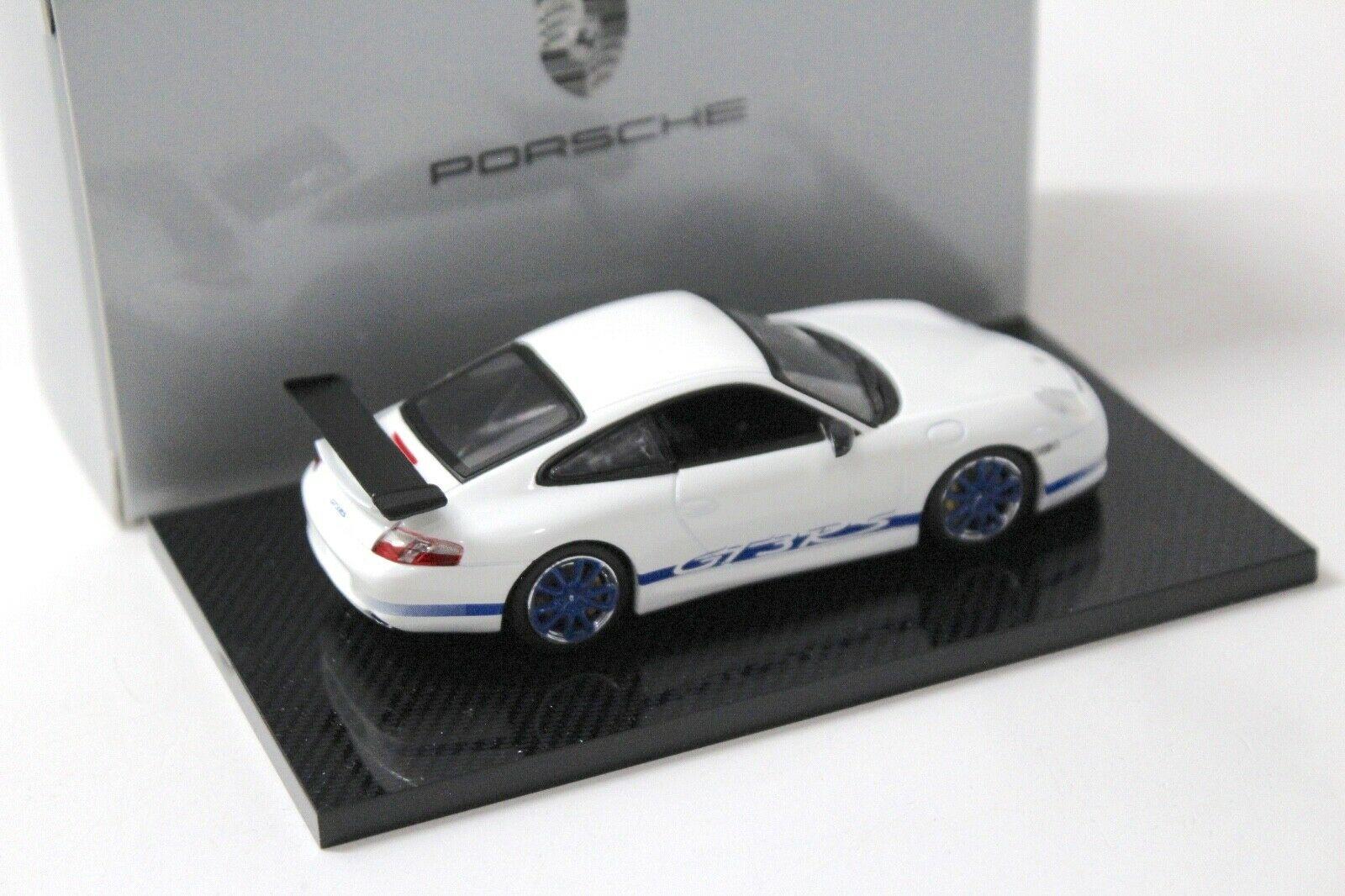 1:43 Minichamps Porsche 911 996 GT3 RS white/ blue DEALER VERSION