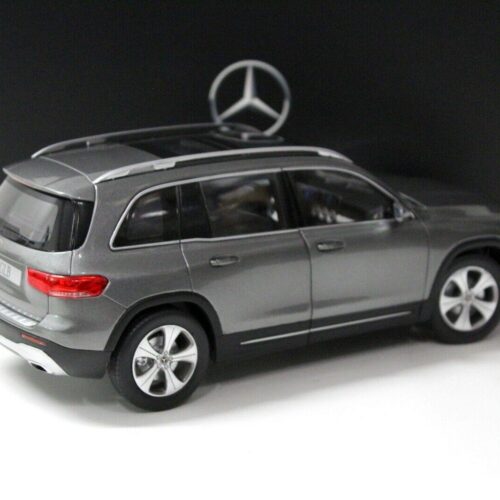1:18 Z Models Mercedes GLB X247 mountain grey DEALER VERSION