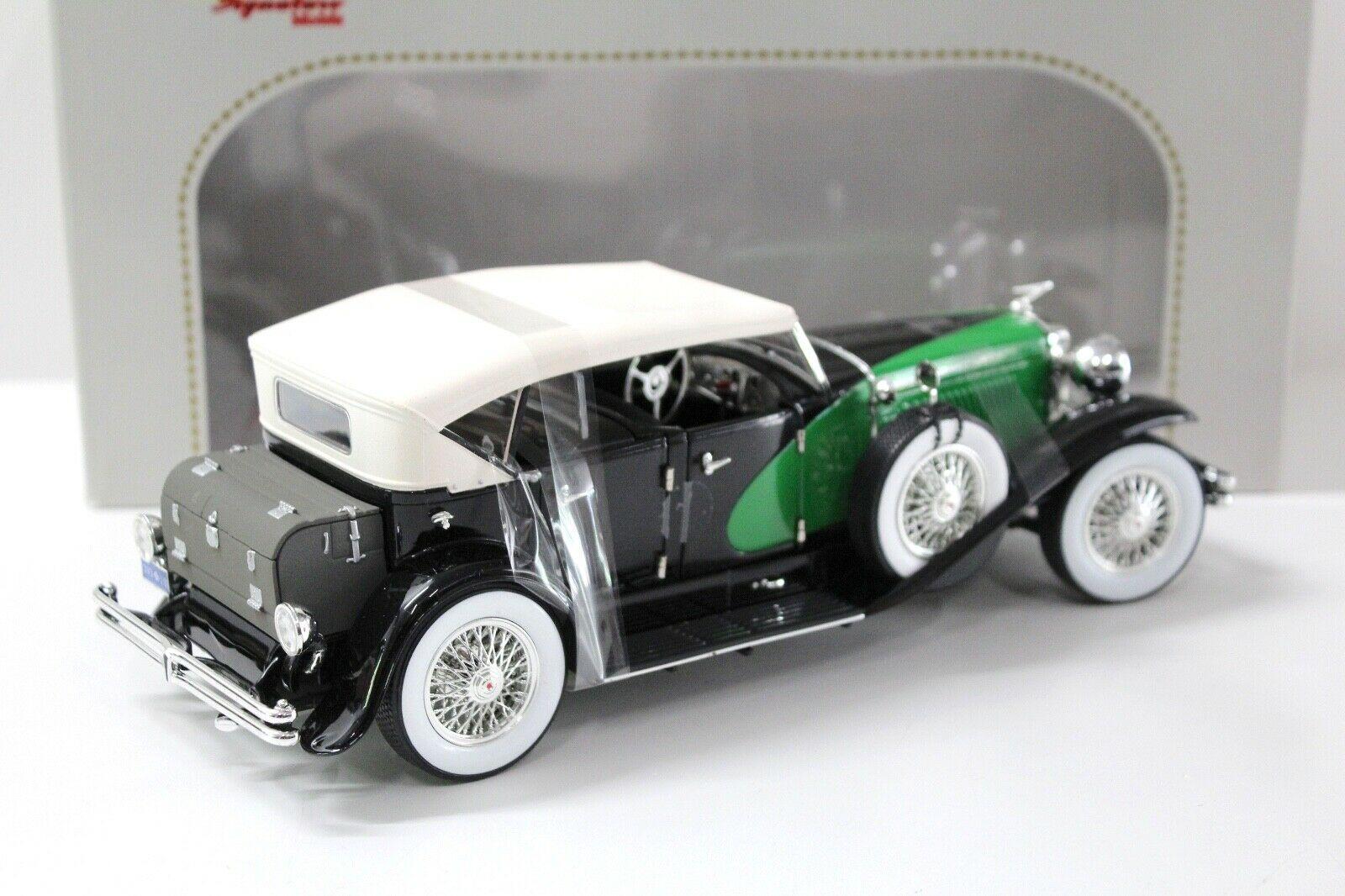 1:18 Signature Models 1934 Duesenberg green/ black