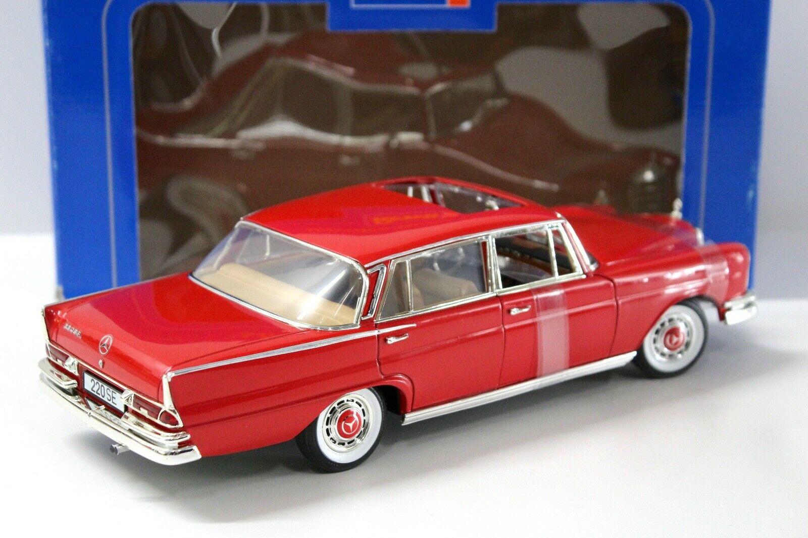 1:18 Revell Mercedes 220SE Limousine red