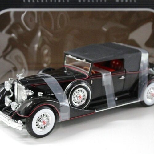 1:18 Anson Packard 1934 black