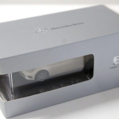 1:43 Kyosho Mercedes E-Klasse Cabriolet white DEALER VERSION