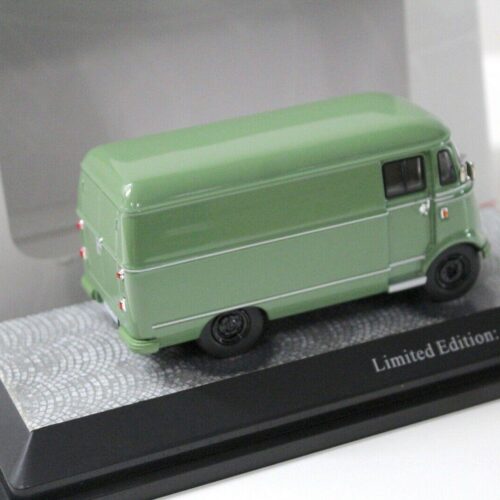 1:43 Premium ClassiXXs Mercedes L319 Van Kasten green