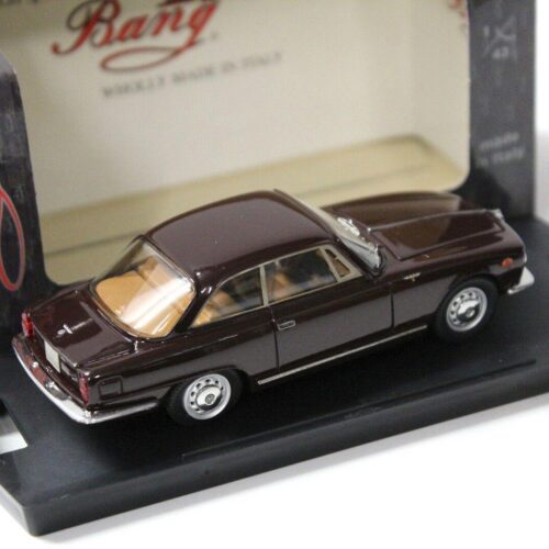1:43 BANG Alfa Romeo 2000 Sprint Coupe brown 1960 - Image 2