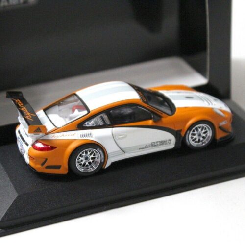 1:43 Minichamps Porsche 911 GT3R Hybrid Presentation orange/ white