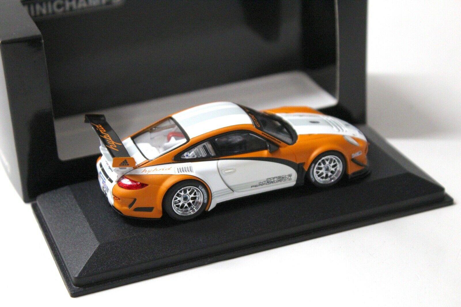 1:43 Minichamps Porsche 911 GT3R Hybrid Presentation orange/ white