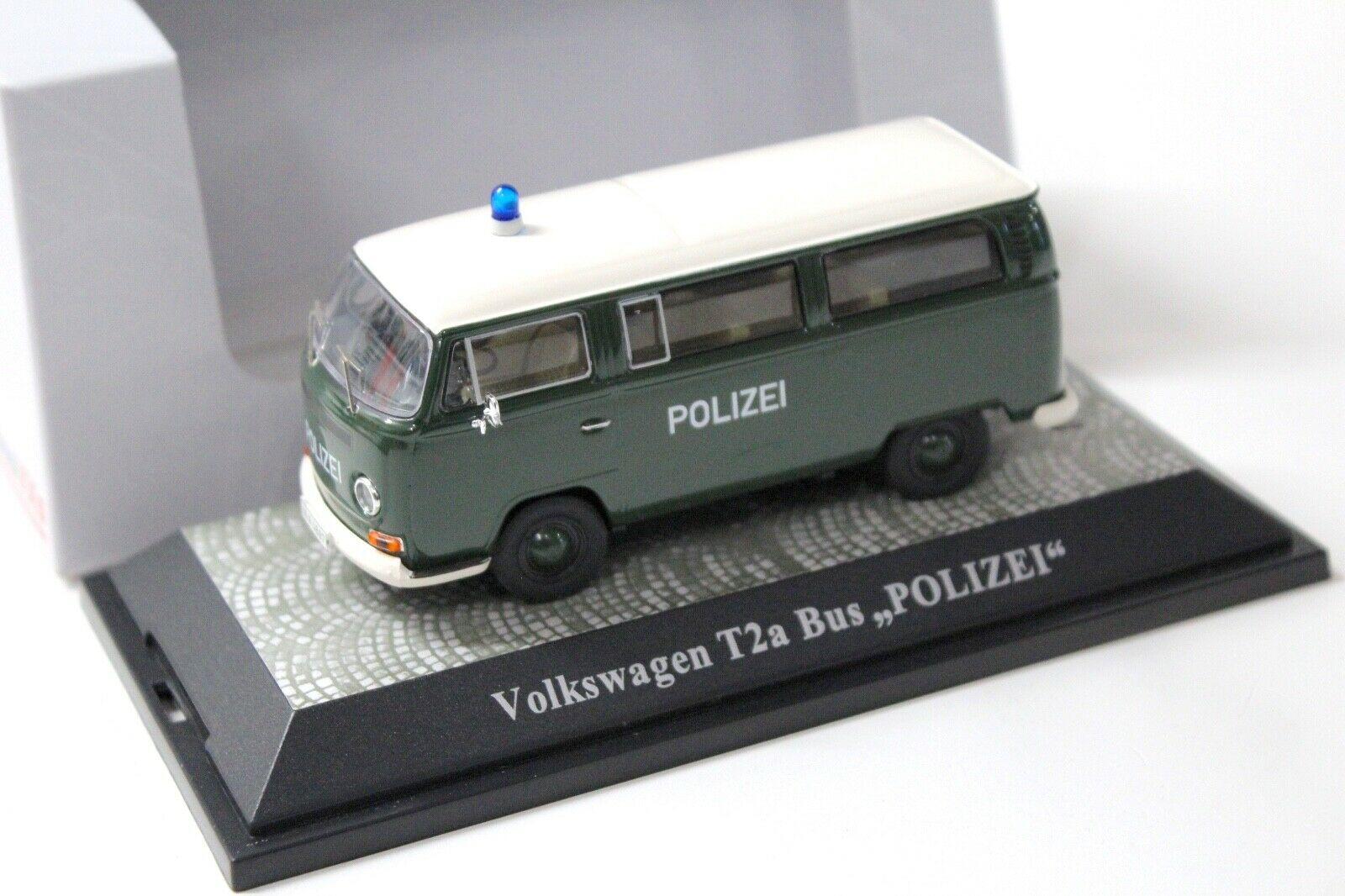 1:43 Premium ClassiXXs VW T2a Bus POLIZEI green