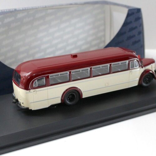1:43 Schuco Mercedes O6600 Bus beige/ red