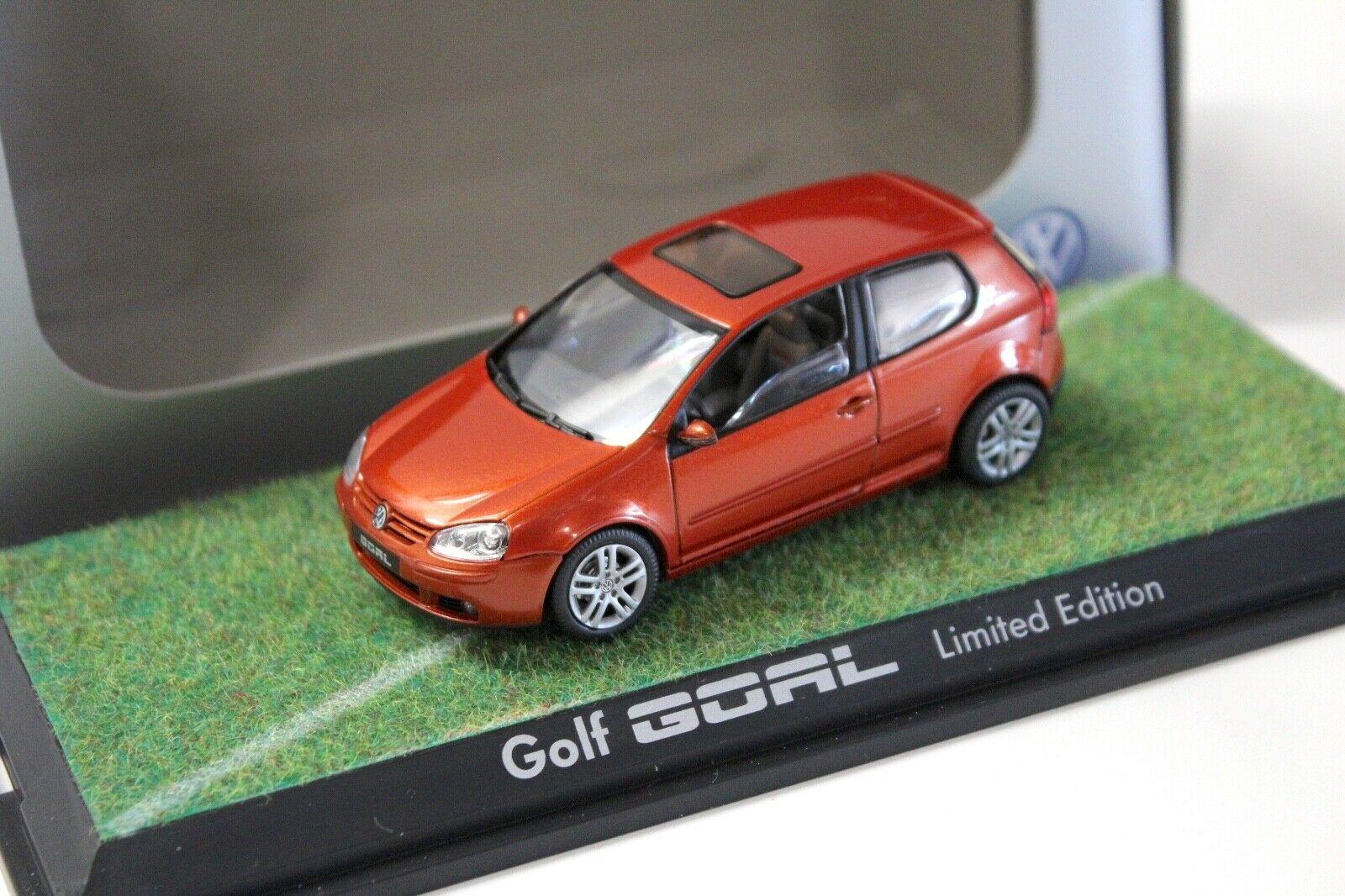 1:43 Schuco VW Golf V 5 Goal orange DEALER VERSION