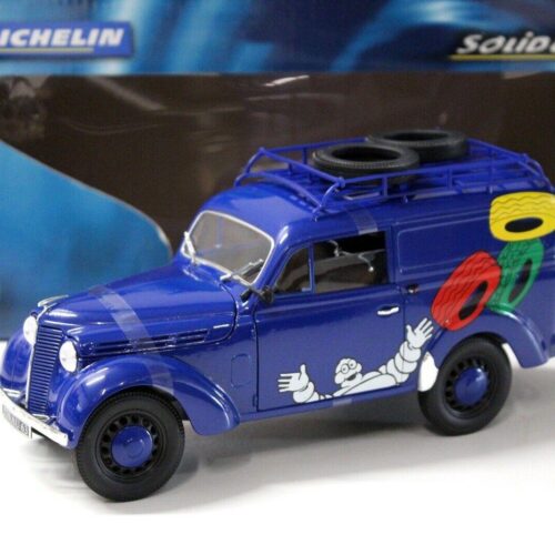 1:18 Solido Renault Juvaqutre 1952 blue MICHELIN