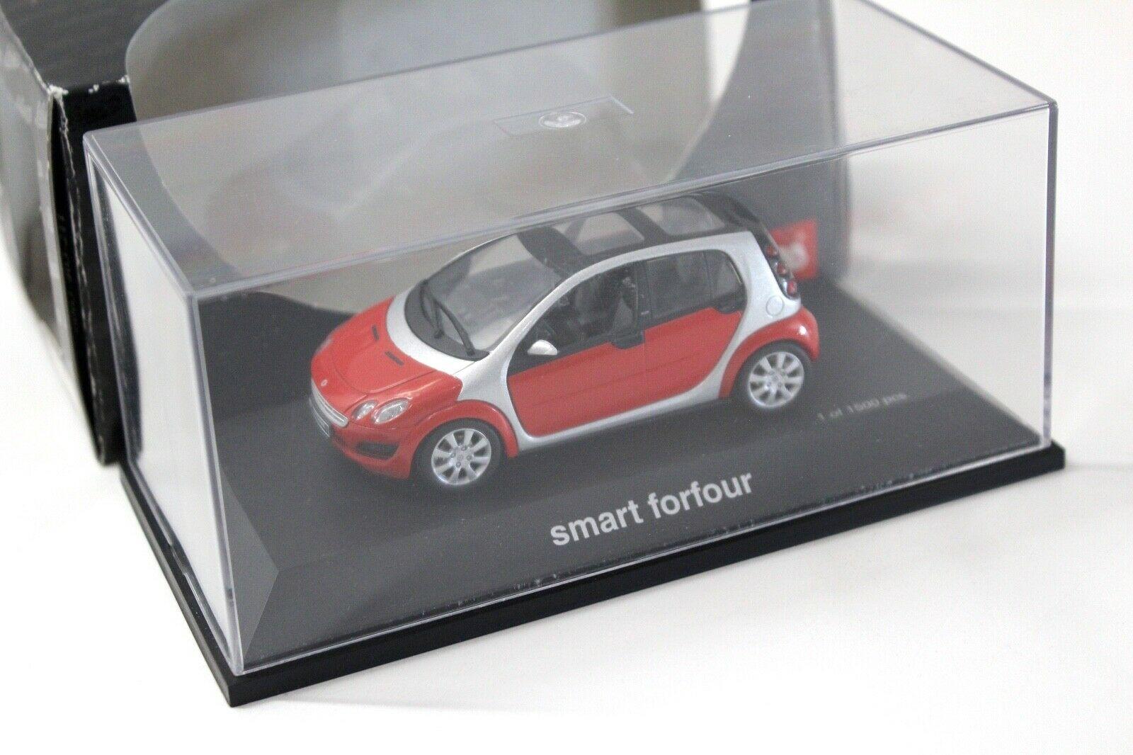 1:43 Schuco Smart Forfour red/silver