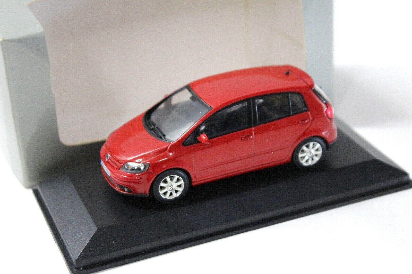 1:43 Minichamps VW Golf Plus red DEALER VERSION