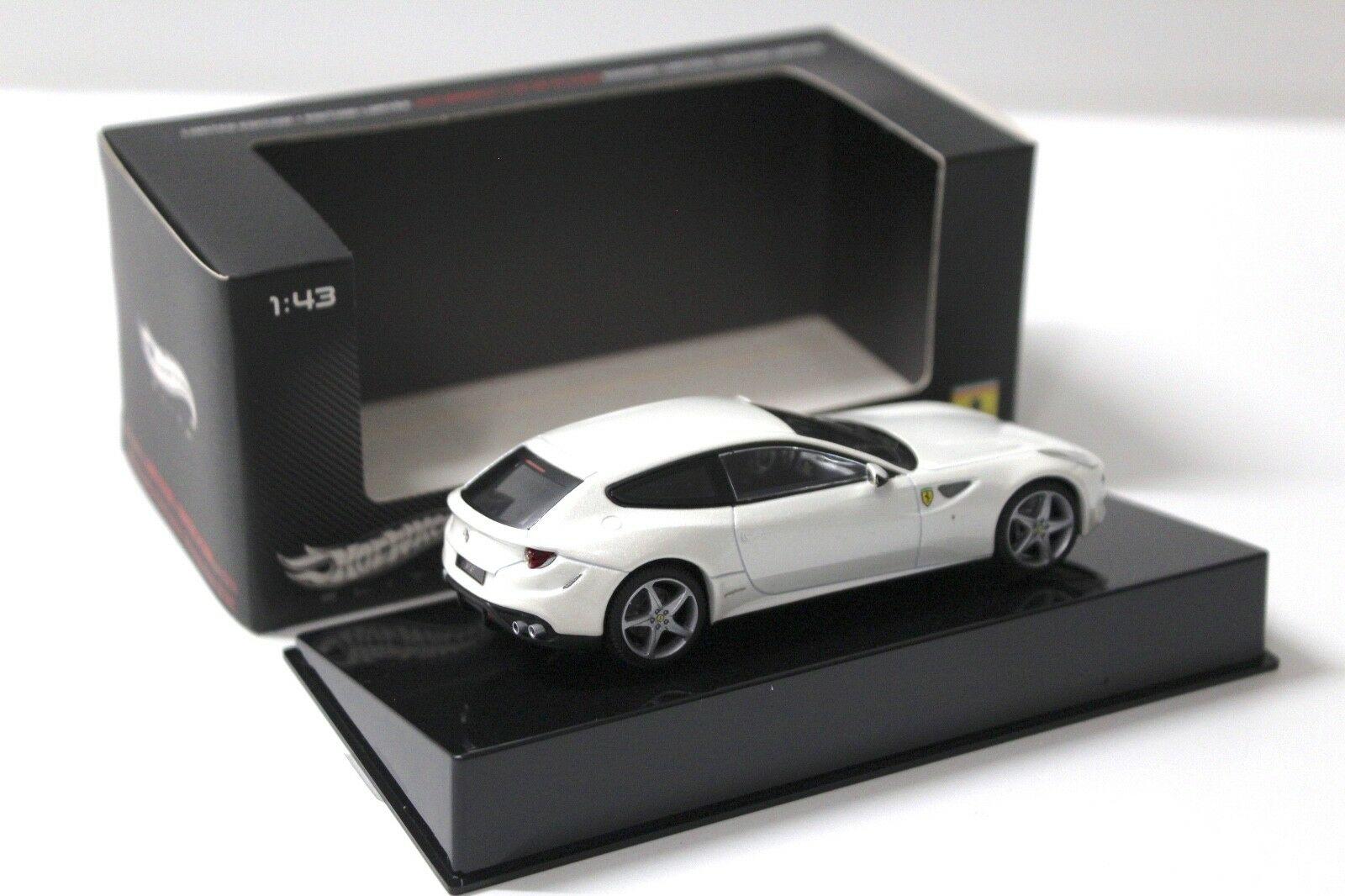1:43 Hot Wheels Elite Ferrari FF pearl white