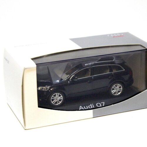1:43 Schuco Audi Q7 dark blue DEALER VERSION