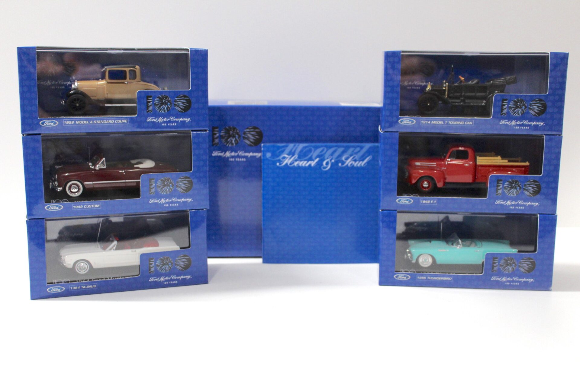 1:43 Minichamps SET Ford 100 YEARS - 6x models Ford Model T, F-1, Mustang