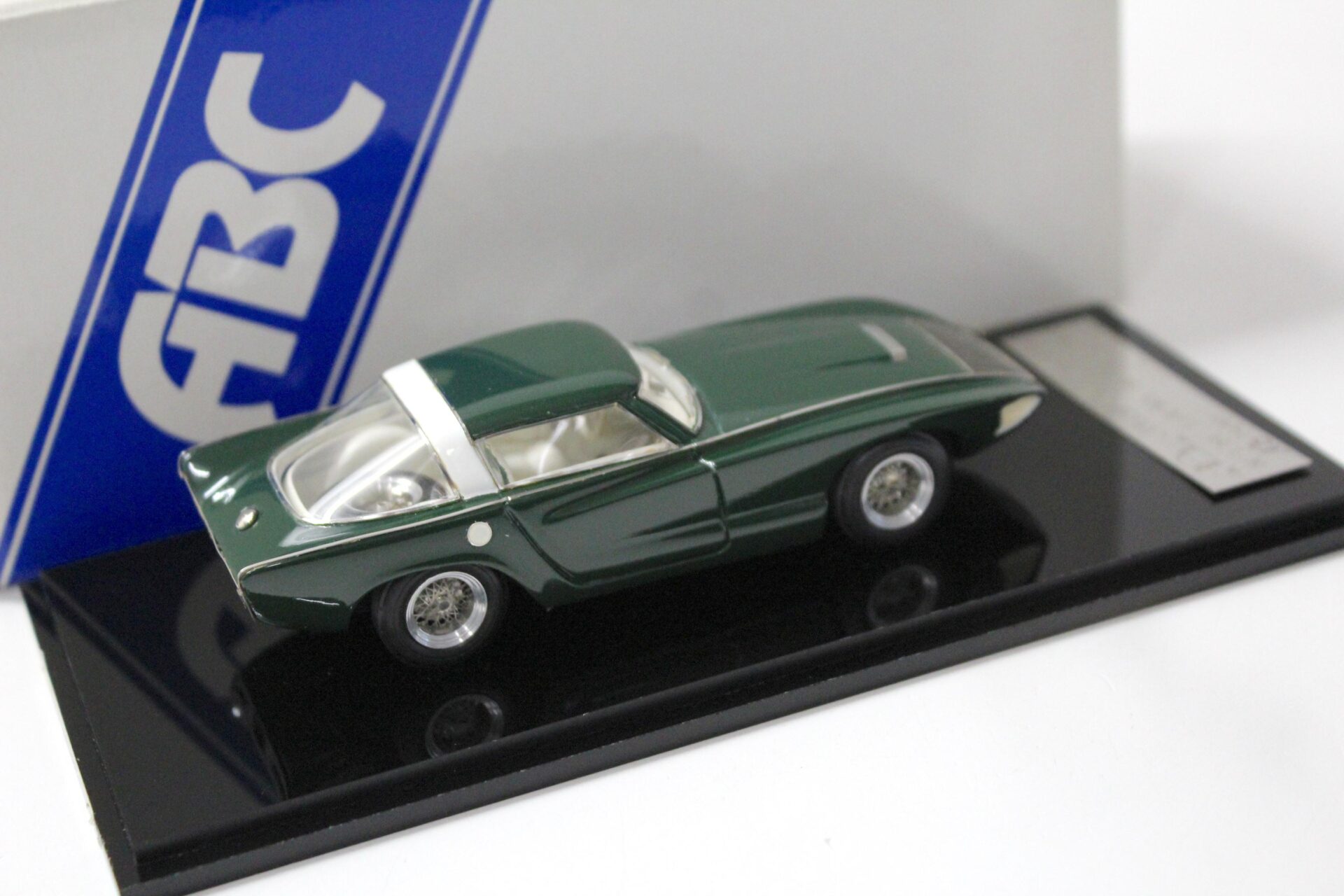 1:43 ABC Brianza Jaguar XK 140 Boano - Lowey 1953 green