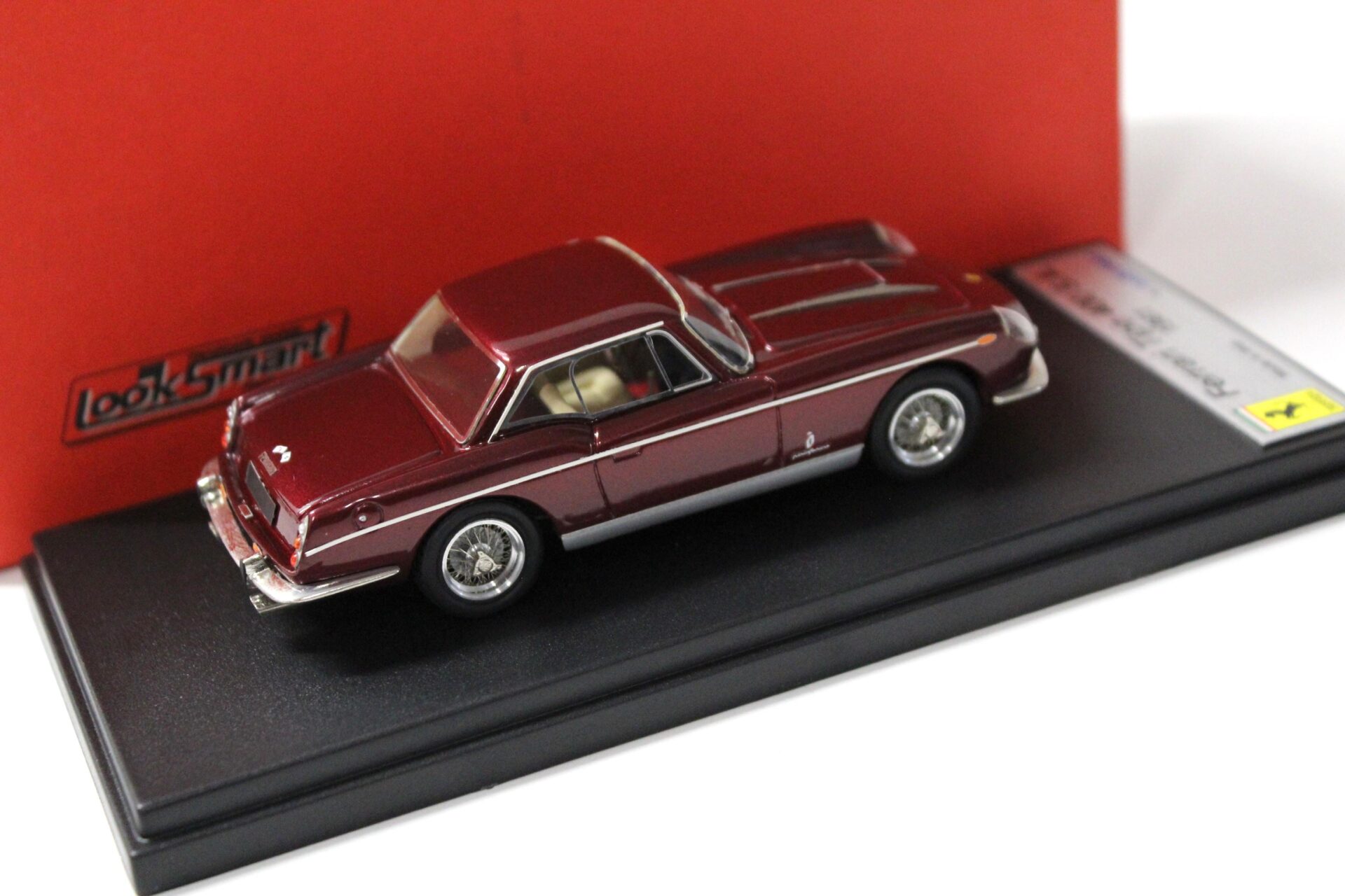 1:43 LookSmart Ferrari TIPO 400 SA Coupe 1961 metallic dark red