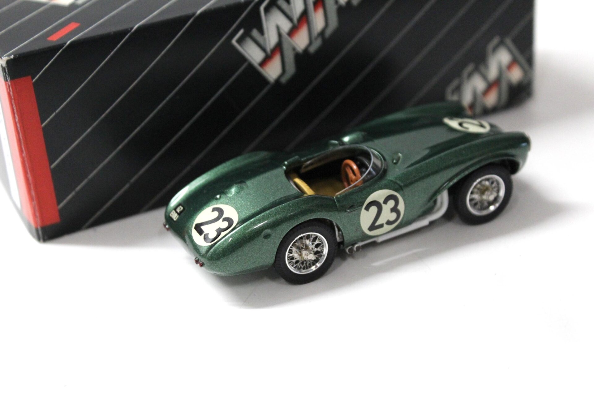 1:43 Western Models 1964 Aston Martin DB3 S green #23