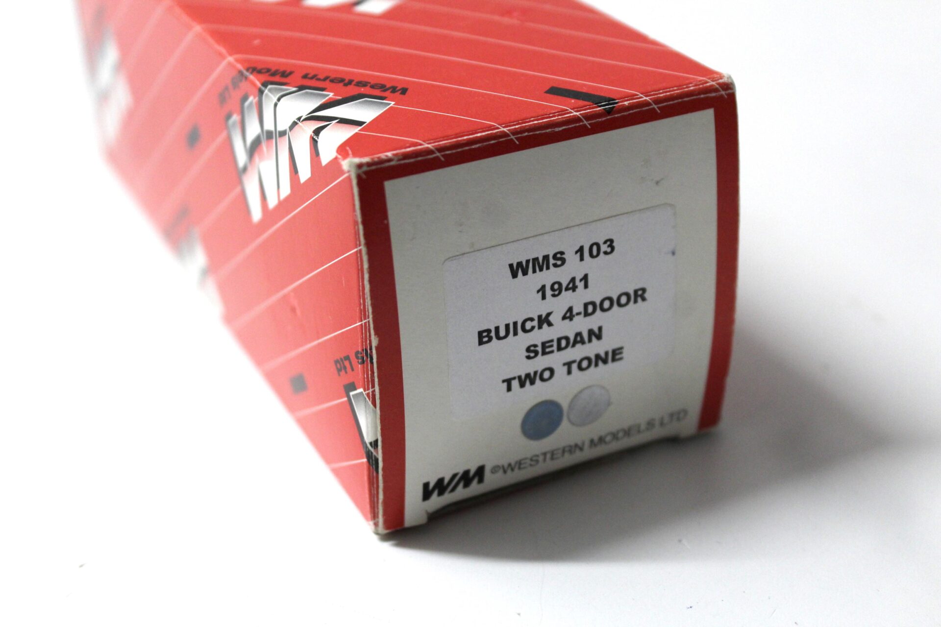 1:43 Western Models 1941 Buick 4-Door Sedan two tone grey