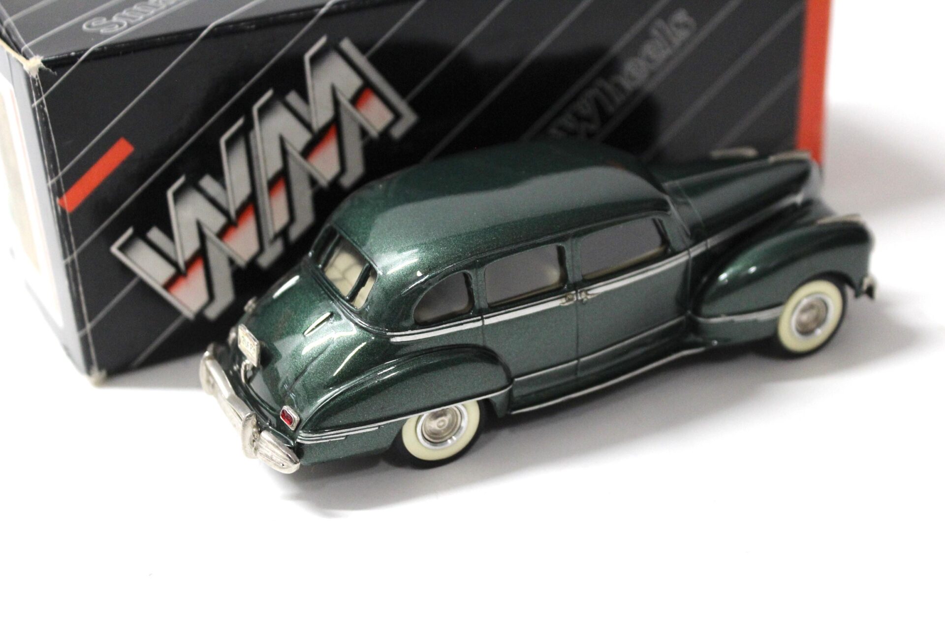 1:43 Western Models 1942 Hudson Custom Commodore Eight Sedan green