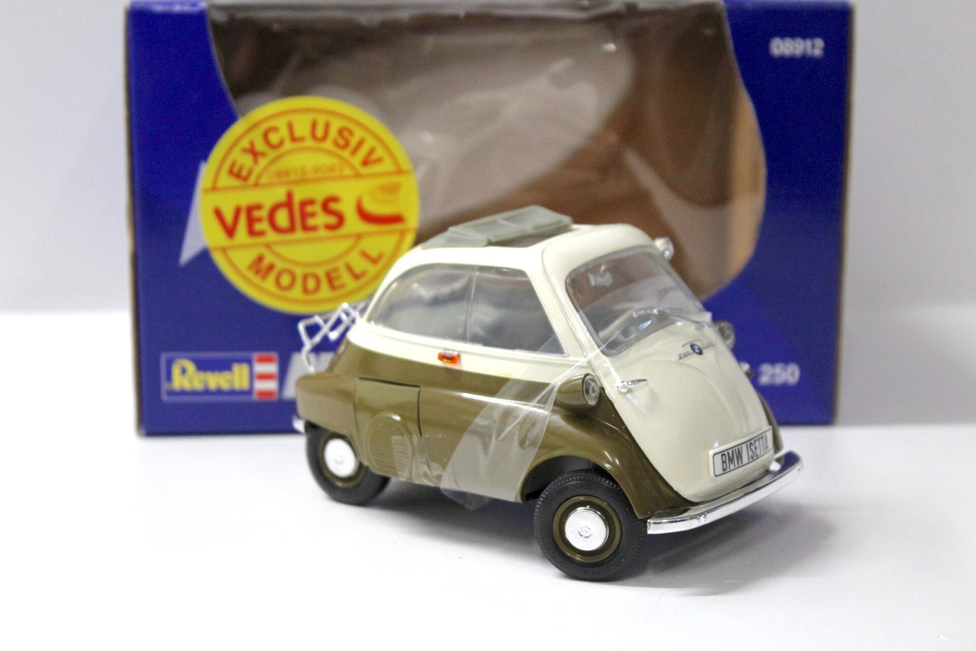 1:18 Revell BMW Isetta 250 brown/ white VEDES Exclusive