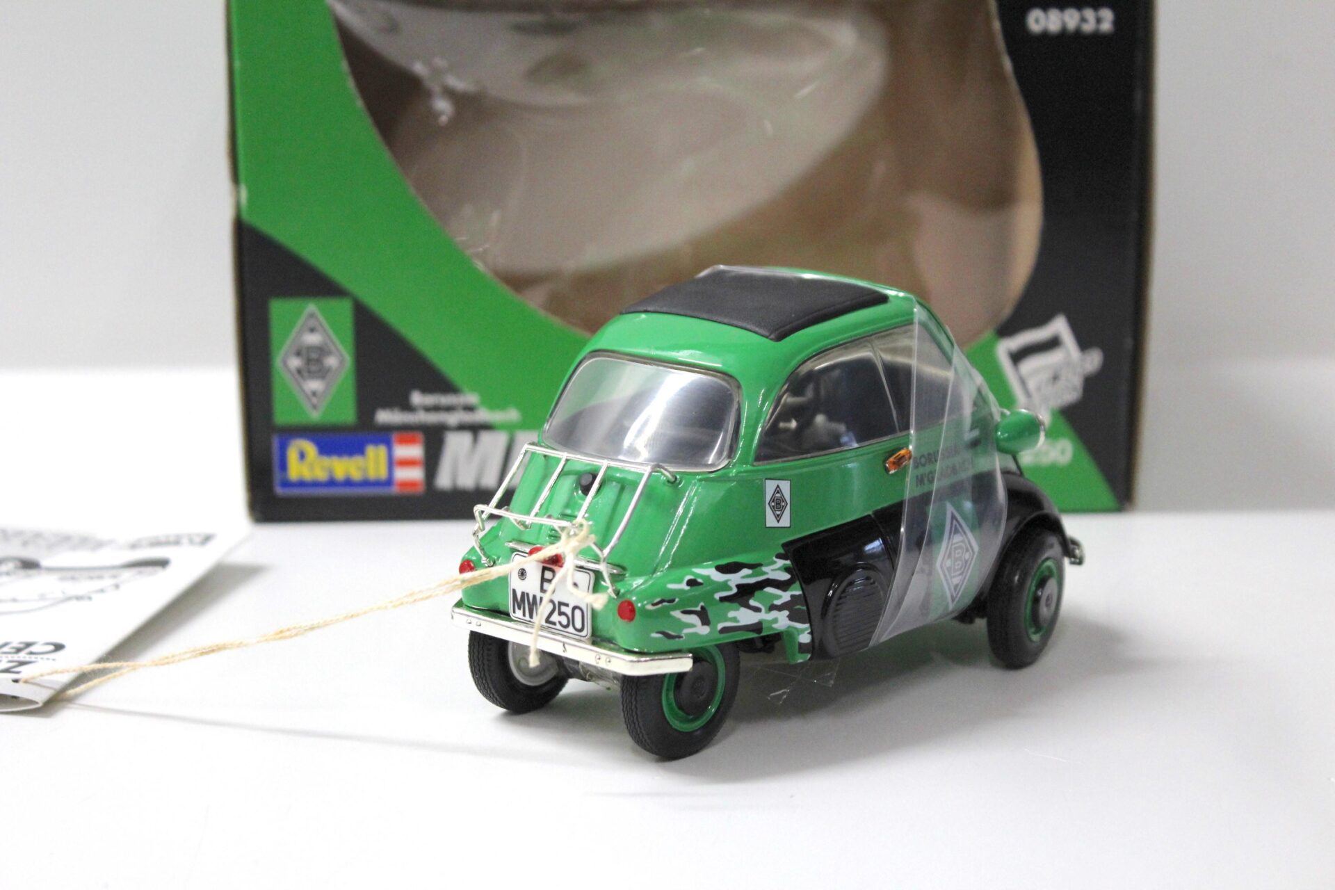 1:18 Revell BMW Isetta 250 "Borussia Mönchengladbach" green/ black