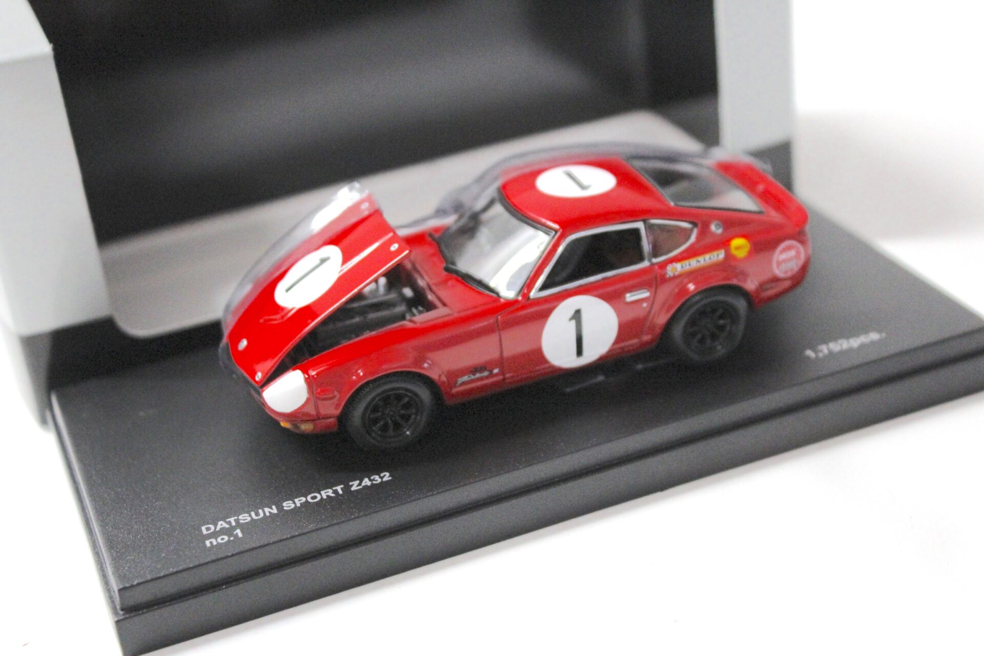 ID 52490 orig 1.jpg 1:43 Kyosho Nissan Datsun Sport Z432 Racing #1 red