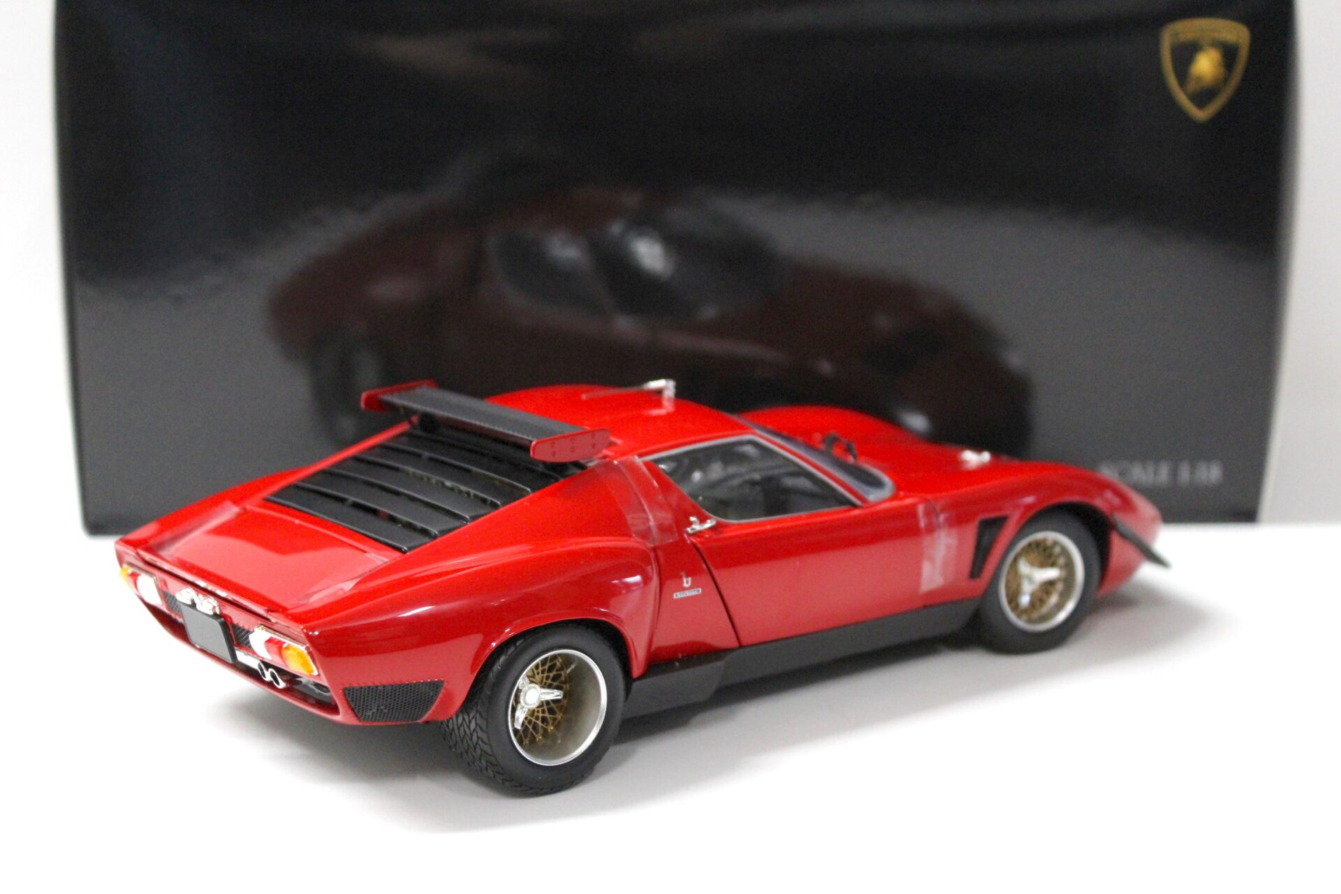 1:18 Kyosho Lamborghini Miura SVR red/ black