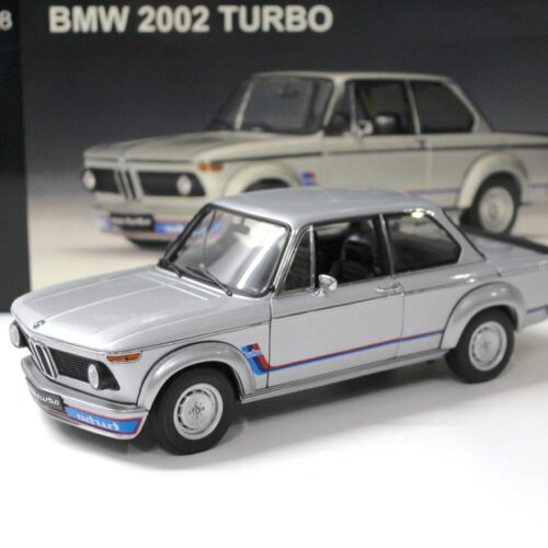 1:18 AUTOart BMW 2002 Turbo silver