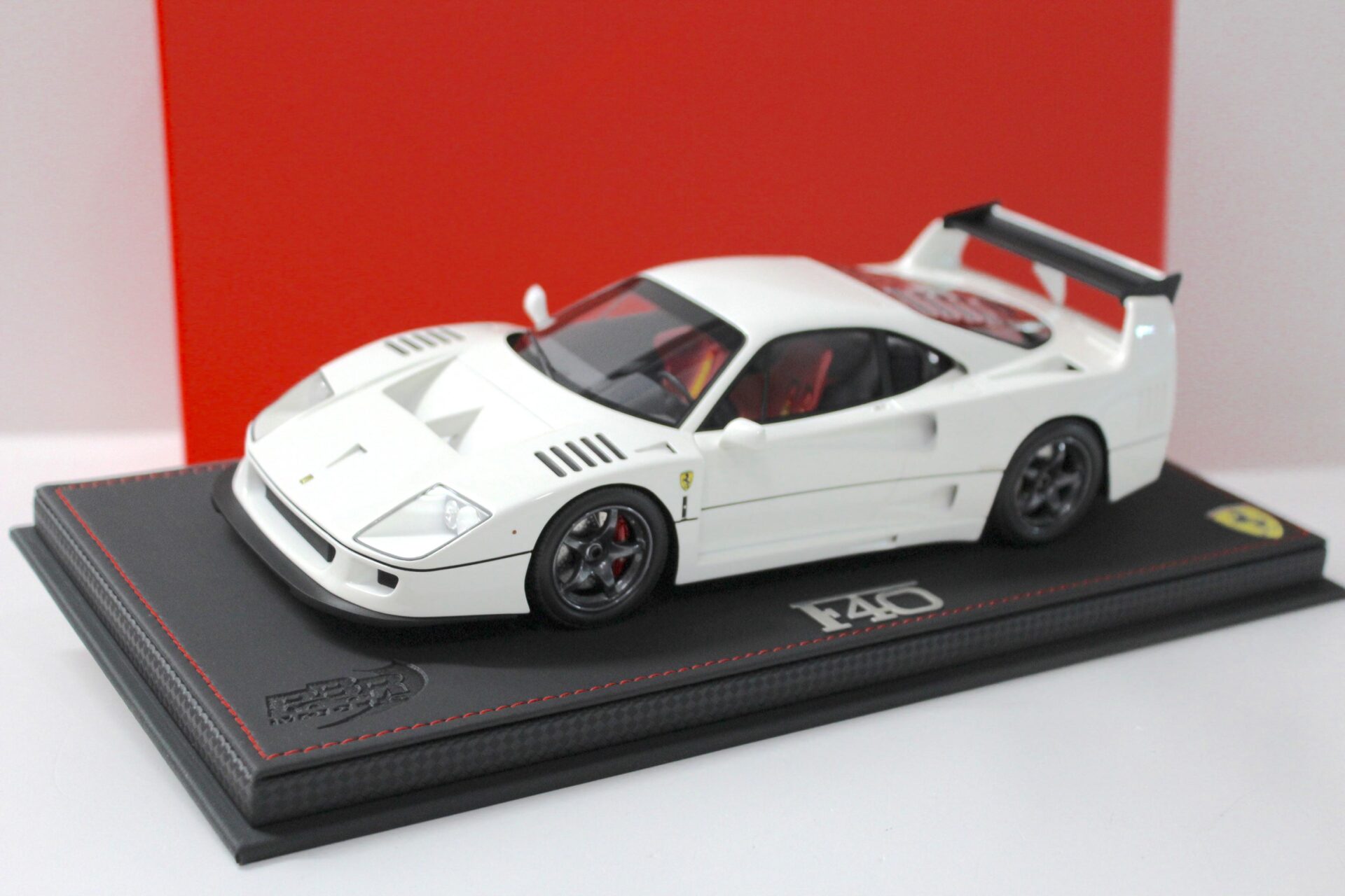 1:18 BBR Ferrari F40 LM by Michelotto 1989 Avus white Limited 40 pcs