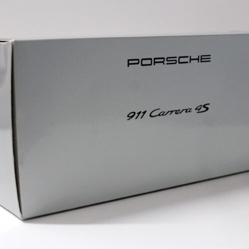 1:18 Norev Porsche 911 (997.II) Carrera 4S Coupe Racing green DEALER VERSION