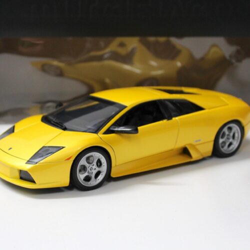 1:18 AUTOart Lamborghini Murcielago Coupe metallic yellow