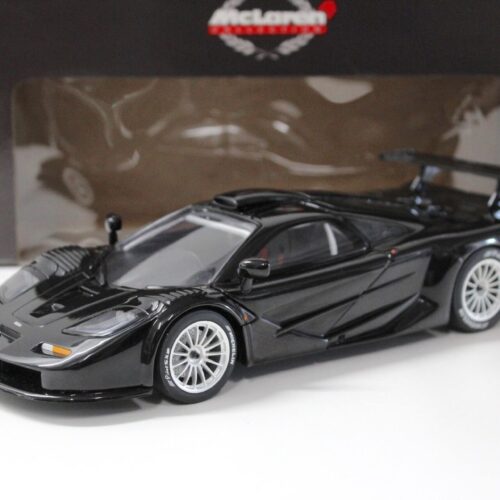 1:18 UT Models McLaren F1 GTR Road Car Longtail 1997 black