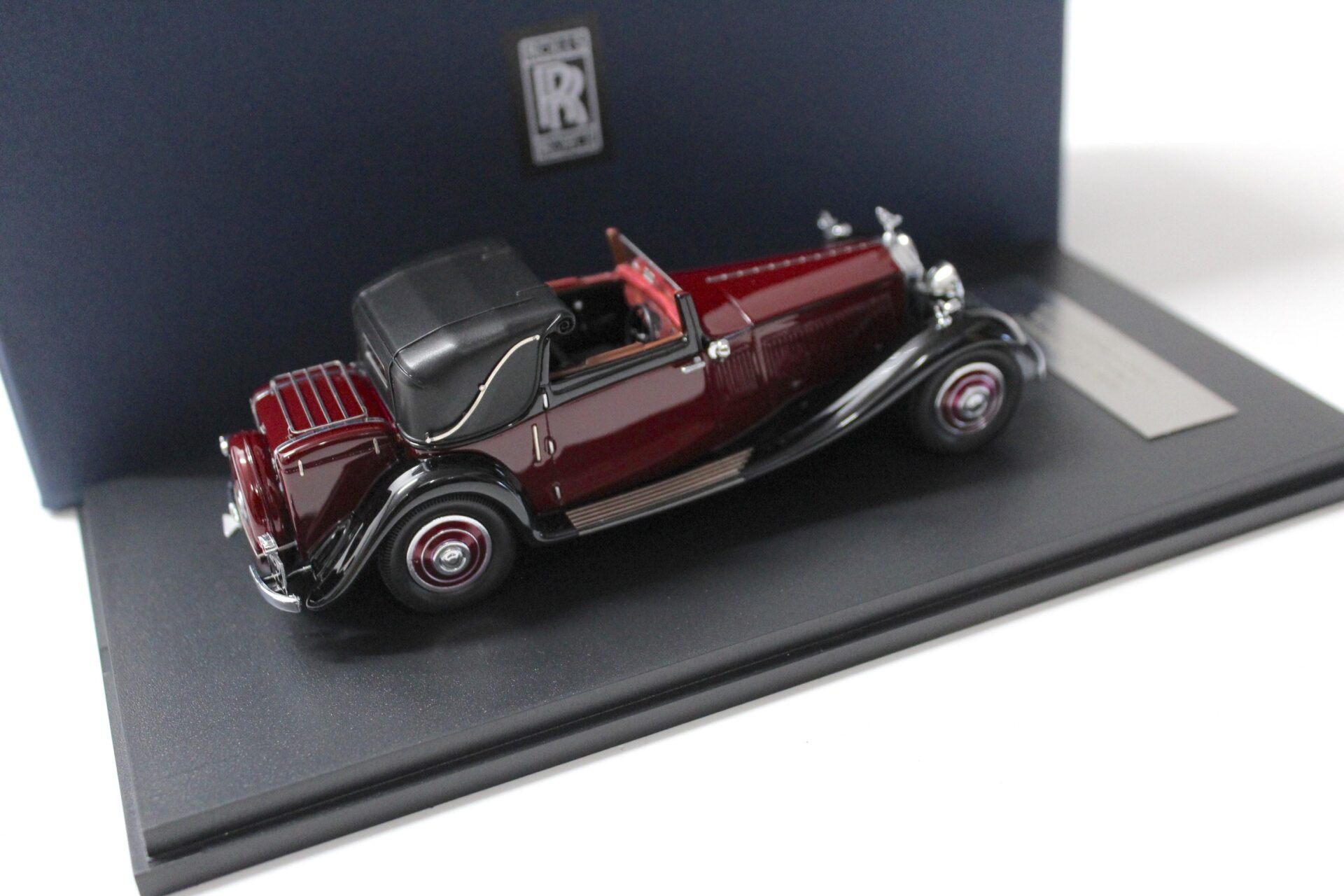1:43 Neo Rolls Royce Phantom II Owen Sedanca Coupe Gurney Nutting dark red