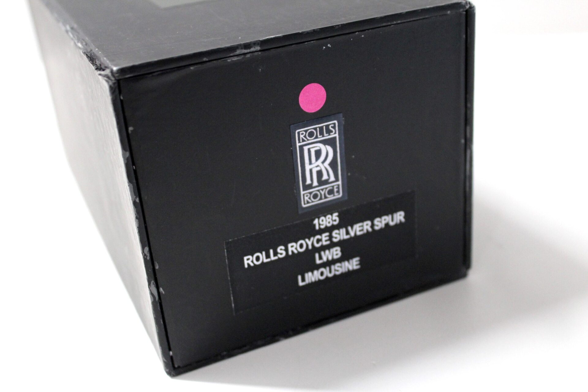 1:43 PMC Model 1985 Rolls Royce Silver Spur LWB Limousine pink