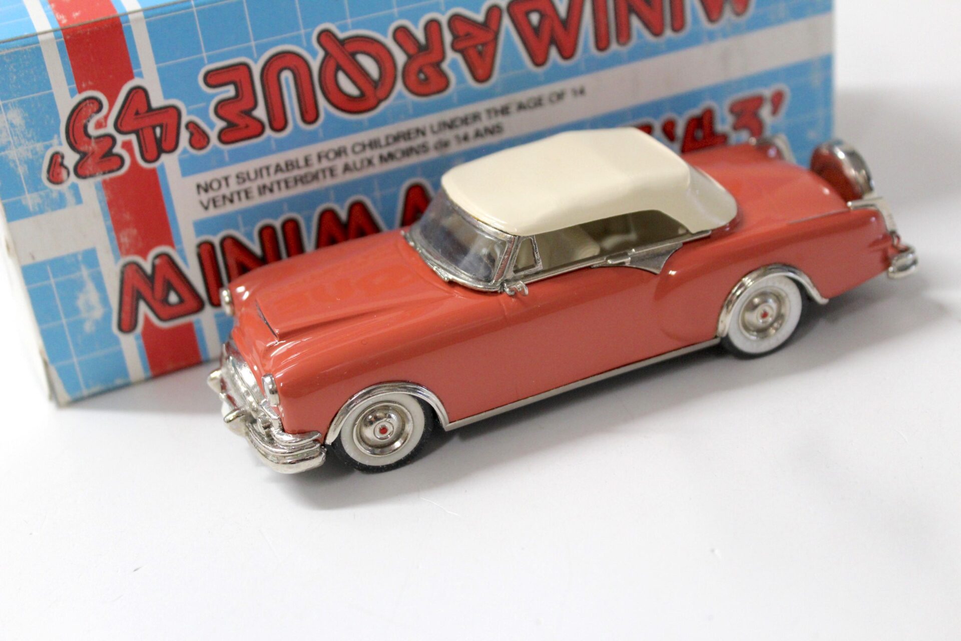 ID 53183 orig.jpg 1:43 MINIMARQUE 43 Packard Carribean Top UP 1953 Flamingo pink