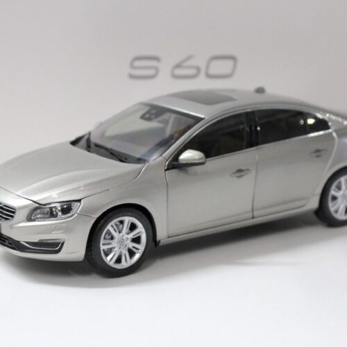 1:18 Motor City Classics Volvo S60 Sedan Seashell 2015