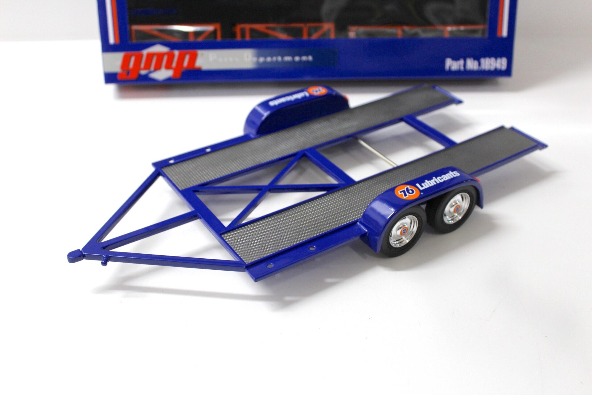 1:18 GMP Trailer Anhänger *UNION 76* Lubricants Diorama Zubehör