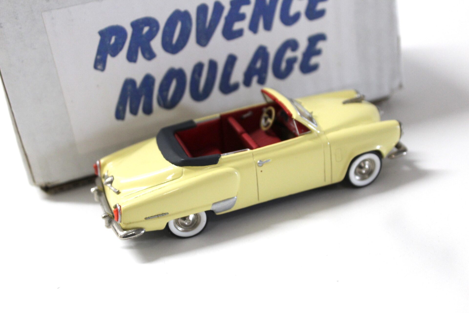 1:43 Provence Moulage 1951 Studebaker Champion Convertible beige
