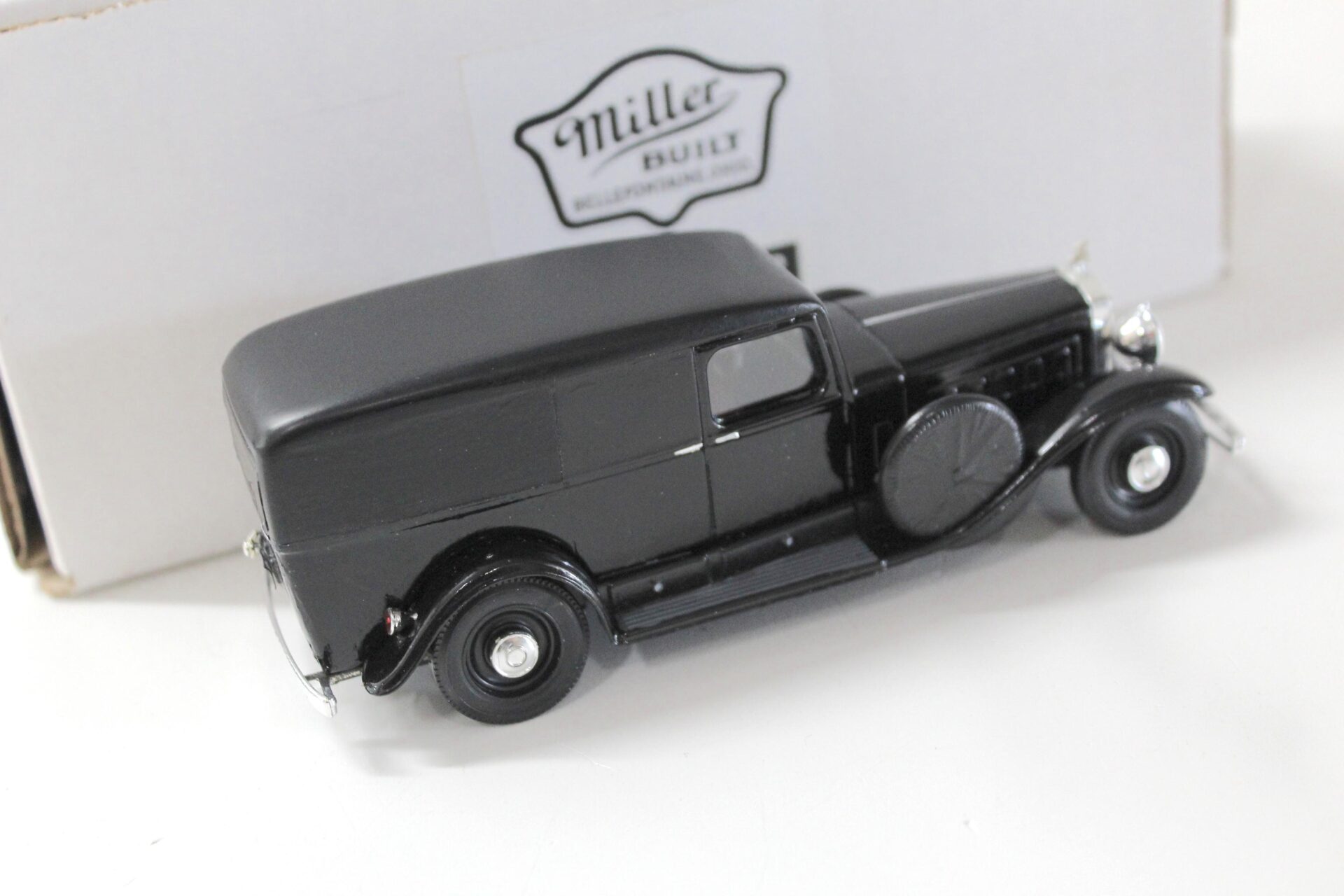 1:43 Custom Model 1931 Cadillac V16 Service Car Miller black